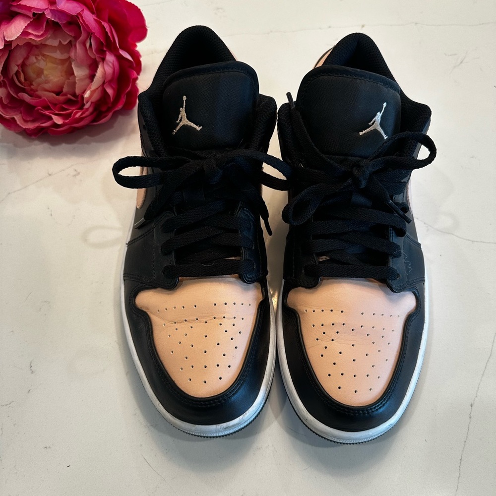 Nike Air Jordan 1 Low Crimson Tint Size 10